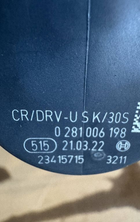Iveco Daily 6th gen sada 4 ks použitých vstřikovačů 5802846337, 504371261, 5802885804, EU — foto 9 z 9