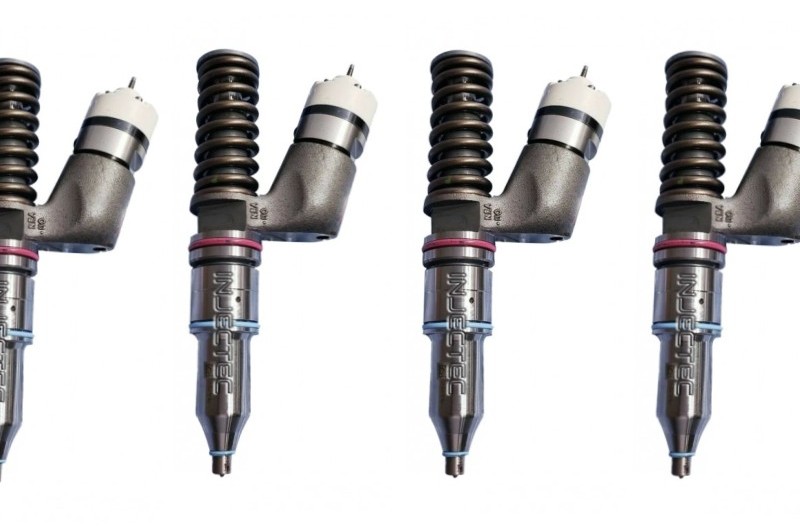 2447717 Caterpillar jeu de 4 injecteurs