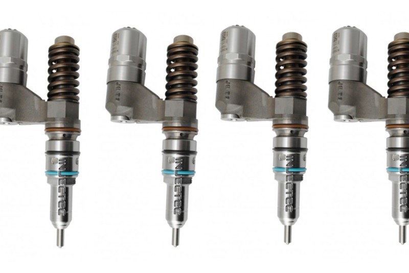 Bosch jeu de 4 injecteurs 0414700003