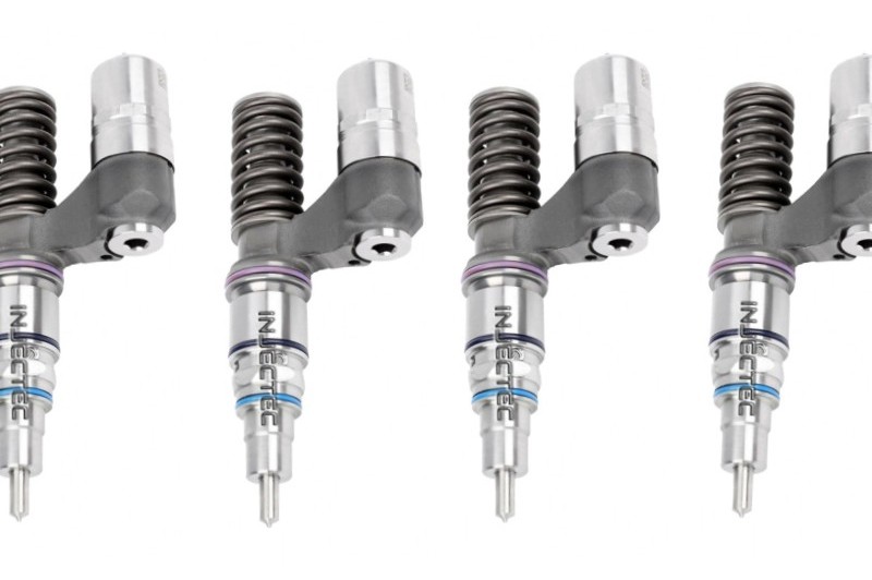 Bosch jeu de 4 injecteurs 0414701005