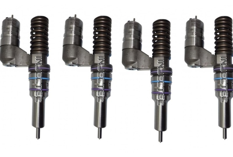 Bosch jeu de 4 injecteurs 0414701004